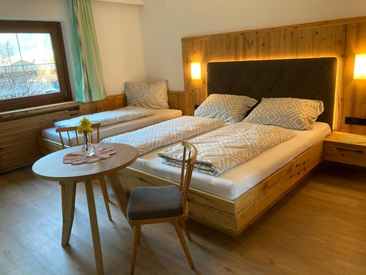 Ferienwohnung Kroell Zell am Ziller Dış mekan fotoğraf