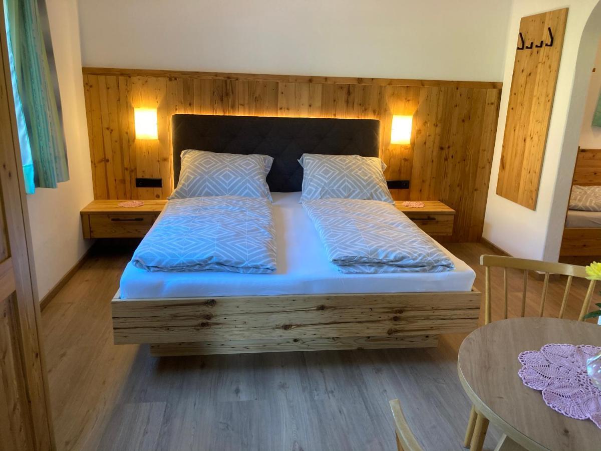 Ferienwohnung Kroell Zell am Ziller Dış mekan fotoğraf