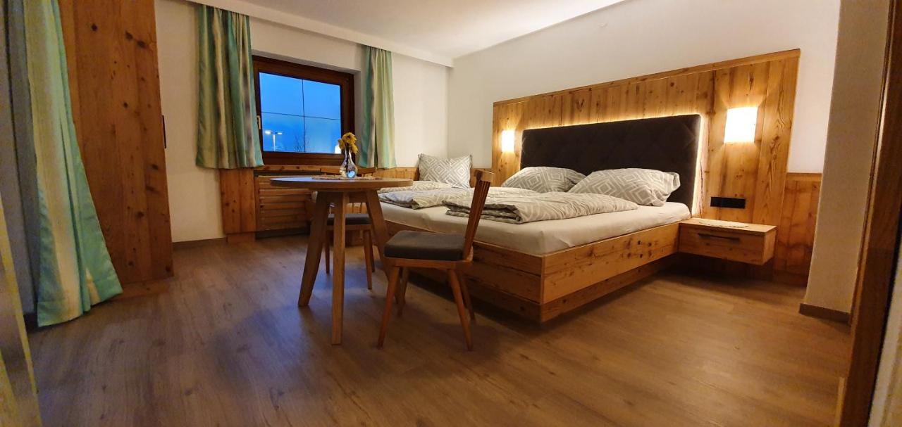 Ferienwohnung Kroell Zell am Ziller Dış mekan fotoğraf