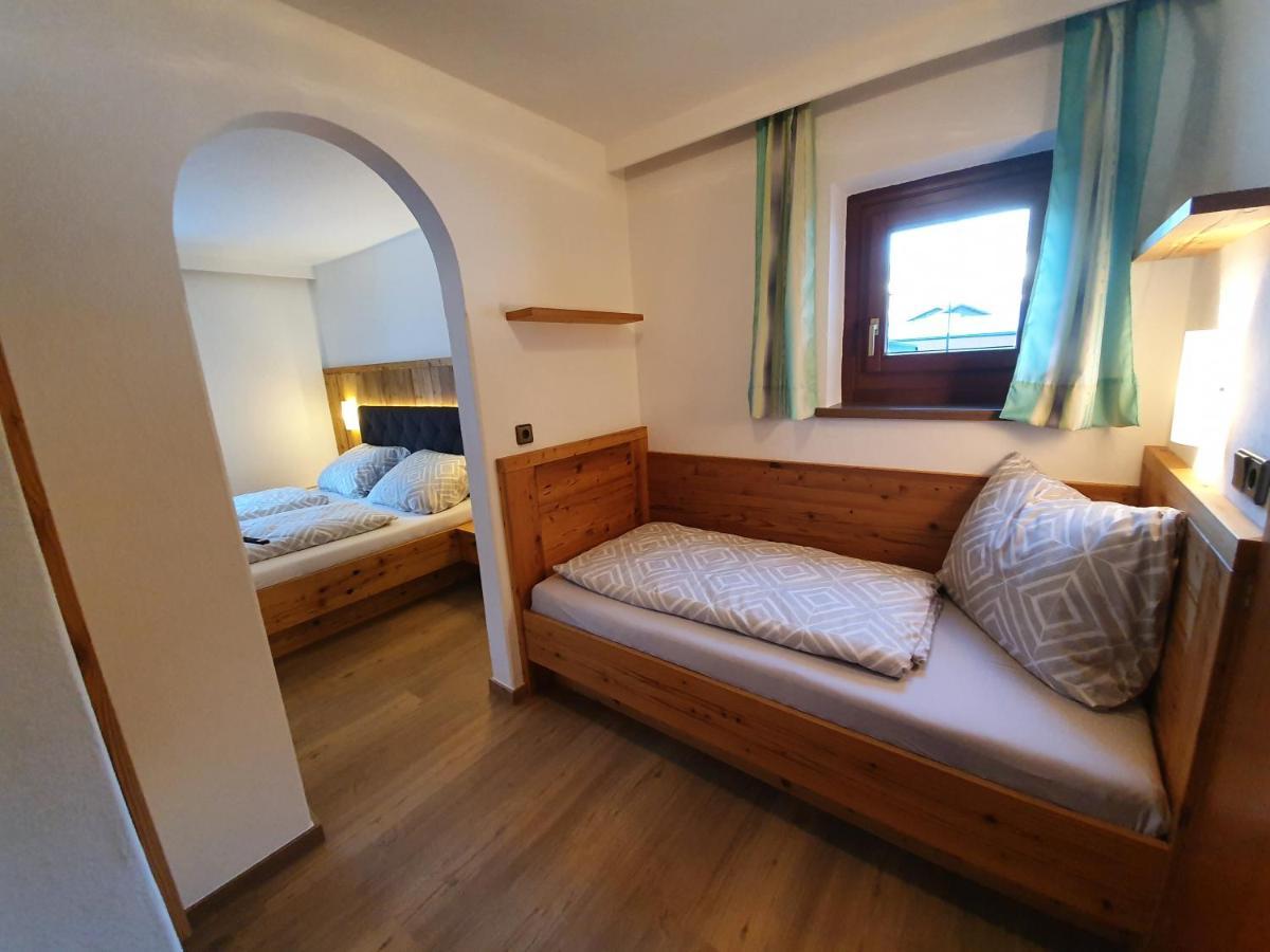 Ferienwohnung Kroell Zell am Ziller Dış mekan fotoğraf
