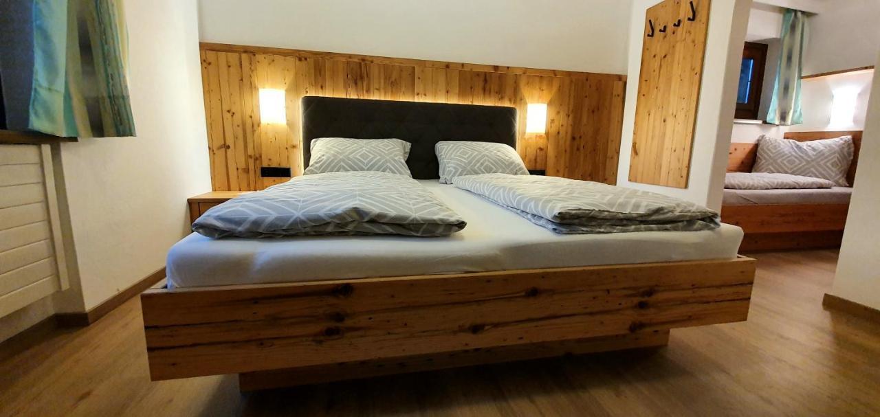 Ferienwohnung Kroell Zell am Ziller Dış mekan fotoğraf