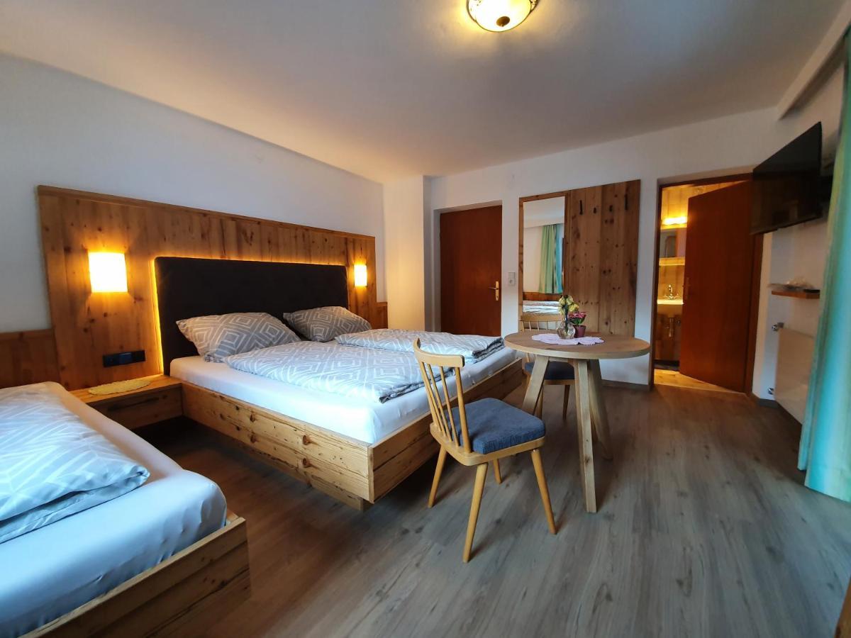 Ferienwohnung Kroell Zell am Ziller Dış mekan fotoğraf