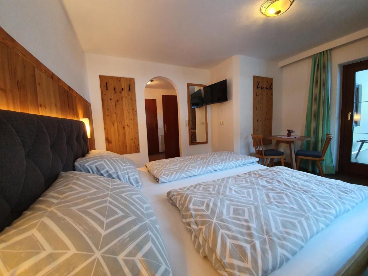 Ferienwohnung Kroell Zell am Ziller Dış mekan fotoğraf