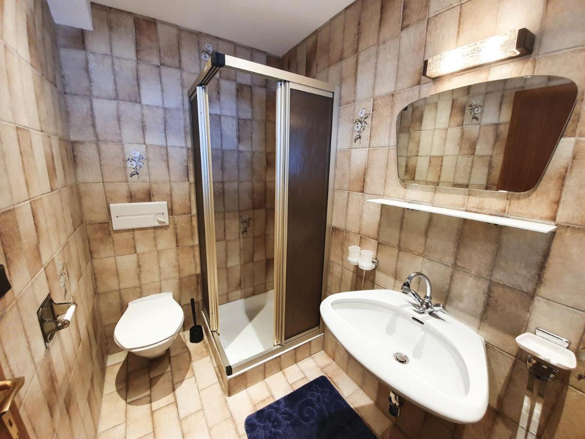 Ferienwohnung Kroell Zell am Ziller Dış mekan fotoğraf