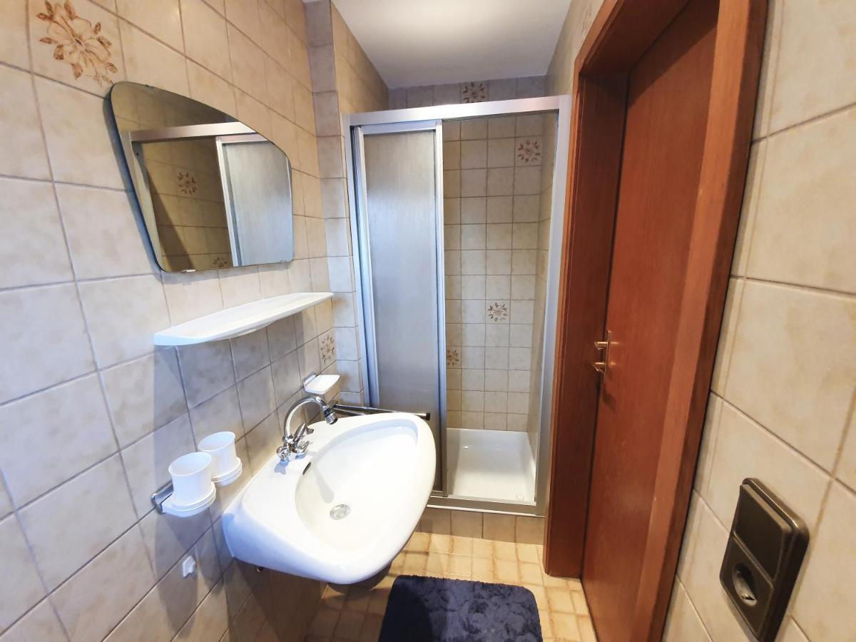 Ferienwohnung Kroell Zell am Ziller Dış mekan fotoğraf