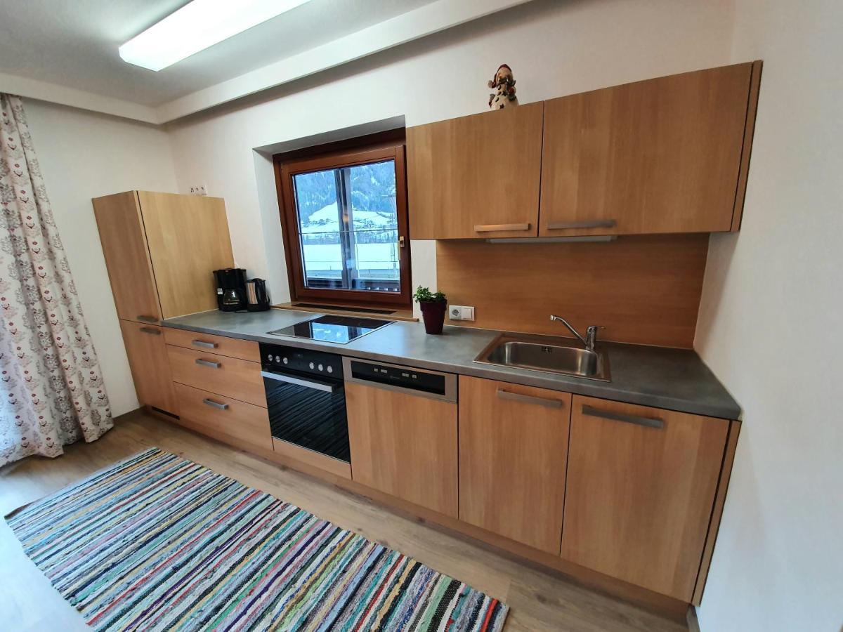 Ferienwohnung Kroell Zell am Ziller Dış mekan fotoğraf