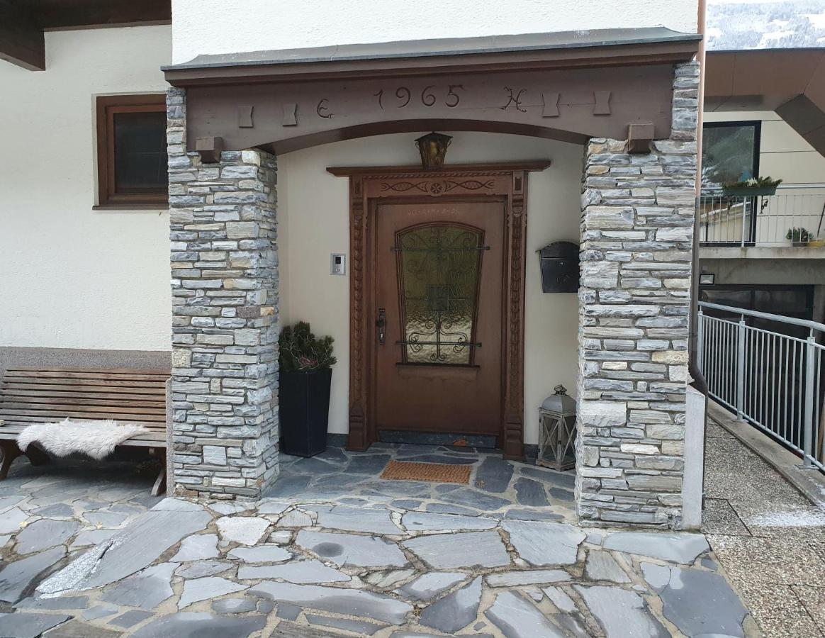 Ferienwohnung Kroell Zell am Ziller Dış mekan fotoğraf
